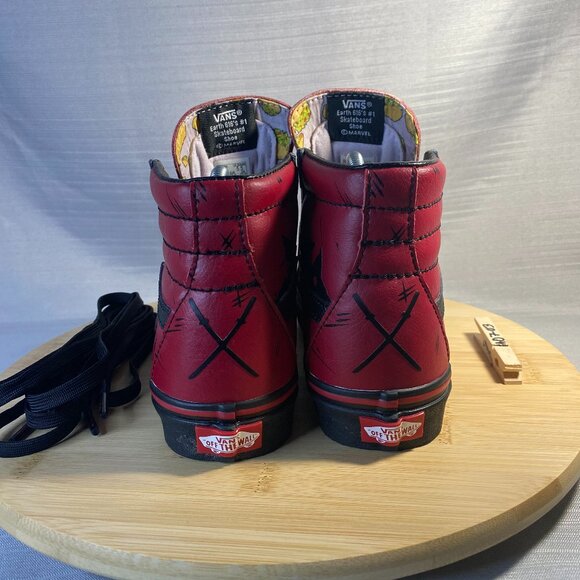 Vans x Marvel Deadpool Black Red Limited Sneakers Mens 4 Womens 5.5 U.S A0703 t - Picture 4 of 8